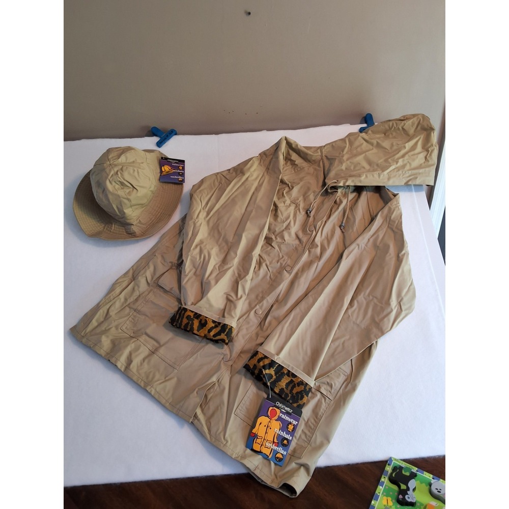 Vintage 1998 Chromatics By Totes Raincoat & Hat Set. Size Large, NWT